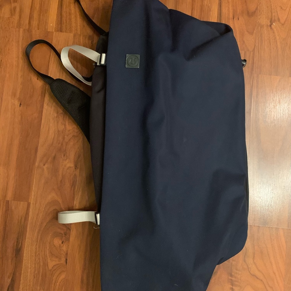 **NWT** Lululemon Studio Pack